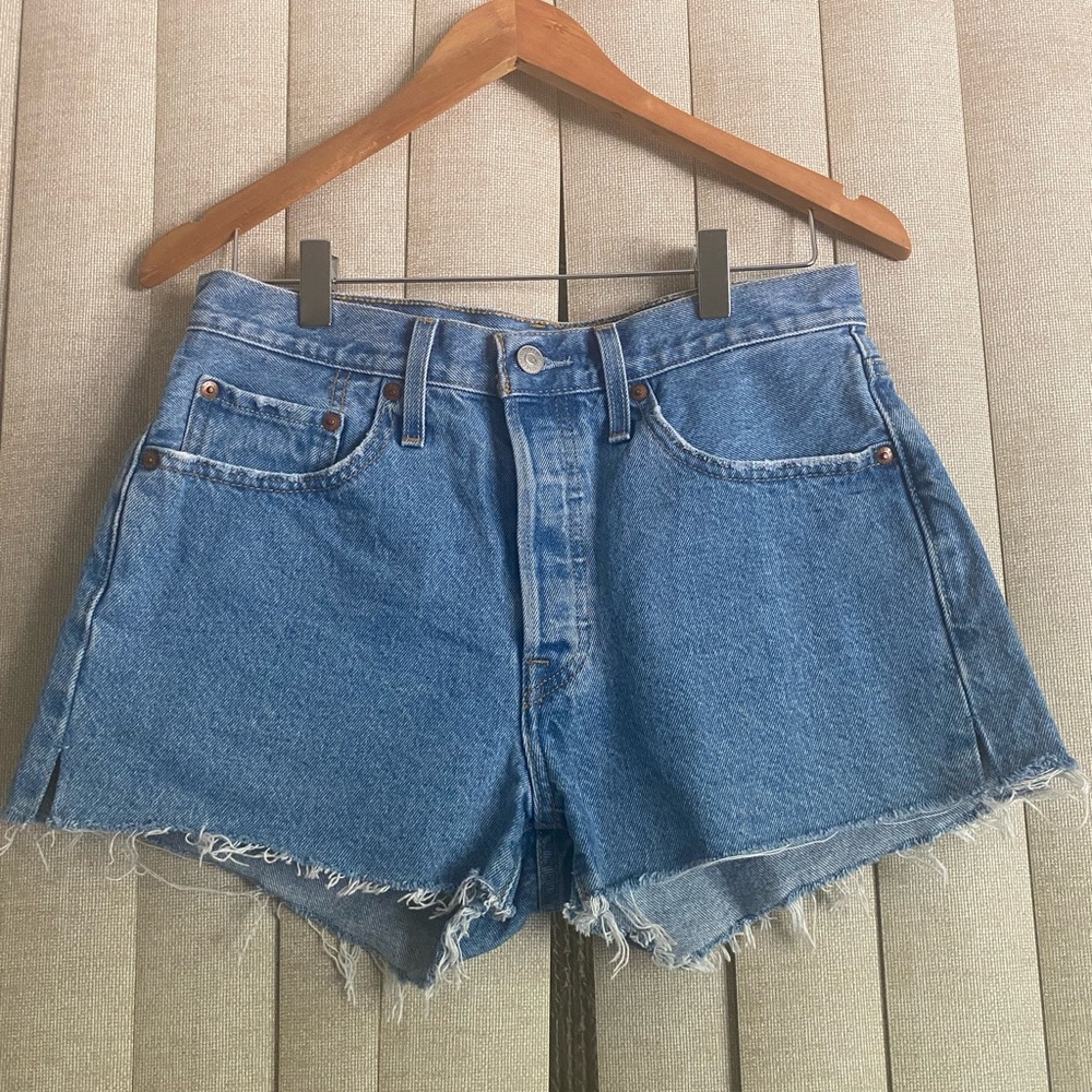 Levi’s 501 ORIGINAL FIT HIGH RISE Denim Shorts